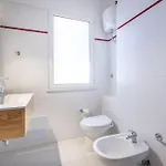 Villetta Caposchiera Con Giardino A Villa *